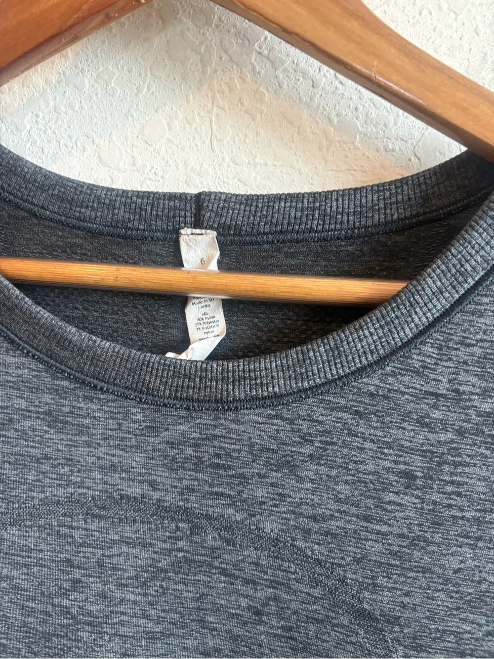 Lululemon Dark Gray Long Sleeve Swiftly Tee Size 6